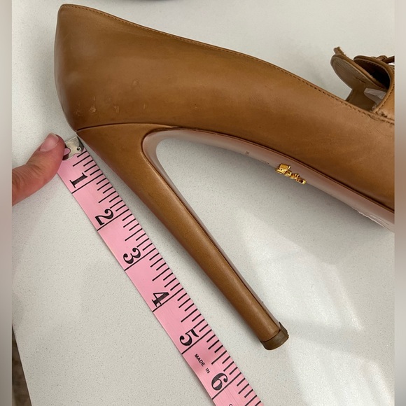 Prada Leather Lace-up Pump Size 9 - Picture 16 of 16